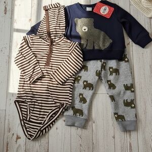 NWT Baby Boy 3pc Outfit Set Bear Theme Sweater Pants Hooded Romper 3-6 Month
